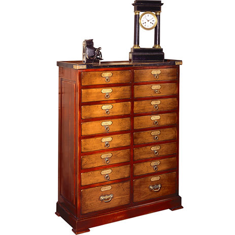 Commode classique - MM-034 - Félix Monge - en bois / sur mesure / non spécifié