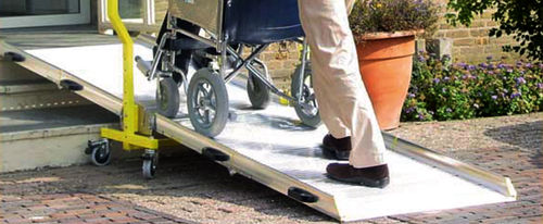 Rampe d'accès en aluminium - Trident - pour personnes à mobilité réduite / pour passage de seuil / portable