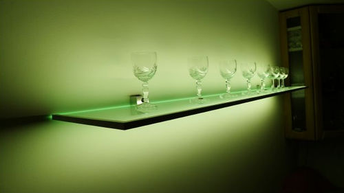 Étagère murale - Futuro Lighting - contemporaine / en métal / en verre