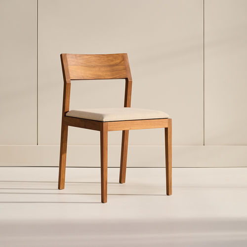 Chaise de salle à manger contemporaine - C204  - KASTELLA - d'intérieur / en tissu / avec piètement en chêne
