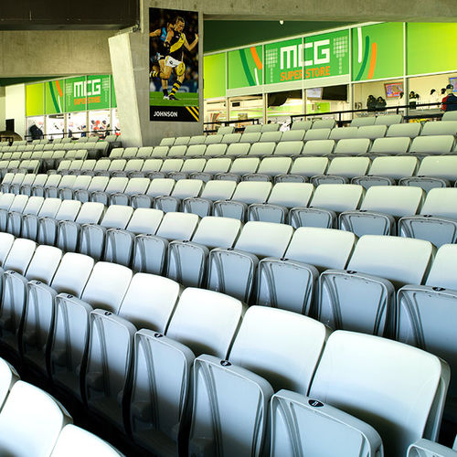 Gradin escamotable - MATRIX BARE - Camatic Seating - en polypropylène