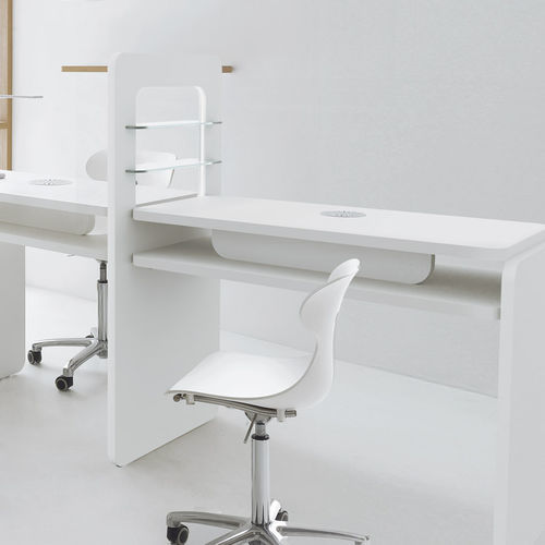 Table de manucure avec éclairage intégré - NAIL NET LED - VISMARA Beauty&Spa Design - avec rangement intégré