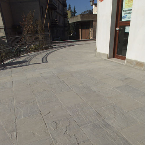 Carrelage en pierre naturelle - GAJA GREY - Marmotex SRL - poli / satiné / brossé