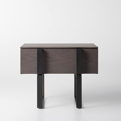 Table de chevet contemporaine - GRID - ZEGEN - en chêne / en placage de bois / en métal peint