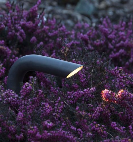Borne d'éclairage de jardin - PIPA - Hi Project srl - Brillamenti - contemporaine / en laiton / à LED