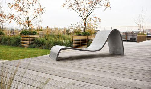 Bain de soleil contemporain - ZEPHYR - Gravelli - en béton