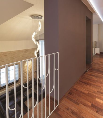 Garde-corps en fer forgé - SKYLINE - Tessaro Group - à barreaux / d'intérieur / pour escalier