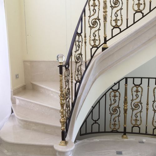 Garde-corps en fer forgé - ROYAL - Tessaro Group - de type balustrade / d'intérieur / pour escalier