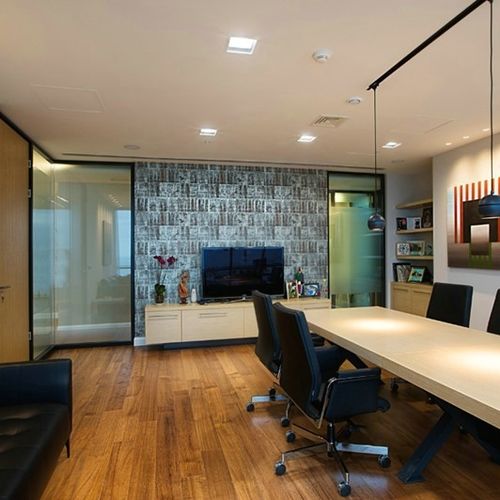 Cloison pivotante-coulissante - VETRONA - Integra - Interior Systems - en verre / professionnelle / résidentielle