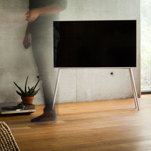 Support TV sur pied contemporain - WHITE - Esthete LLC - fait main / en bouleau / résidentiel