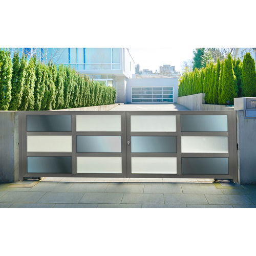 Portail battant - MODERN: M700 - Style Doors S.A. - coulissant / en aluminium anodisé / en composite