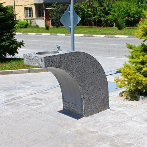 Fontaine à eau pour personnes à mobilité réduite - 123 - Encho Enchev - ETE - d'extérieur / en béton à haute performance / en béton fibré