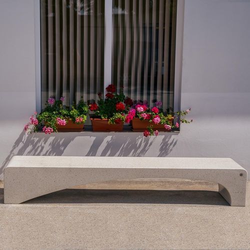 Banc public contemporain - 186 - Encho Enchev - ETE - en béton à haute performance / en béton fibré / en granite