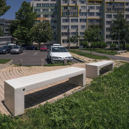 Banc public contemporain - 211 - Encho Enchev - ETE - en béton à haute performance / en béton fibré / en béton armé