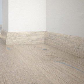 Plinthe en bois - P30 - Barlinek - lumineuse / prévernie