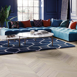 Parquet contrecollé - TRIVOR CHEVRON 130 - Barlinek - en chêne / brossé / laqué