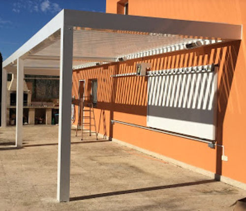 Pergola autoportée - COVERTTO - adossée / en bois / à lames orientables