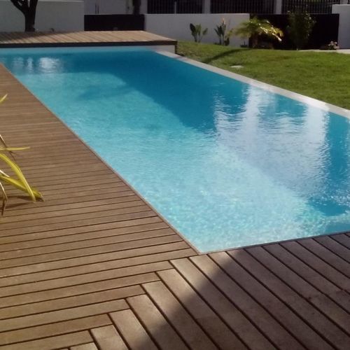 Lame de terrasse en plastique recyclé - Extruplas - marron / imperméable / aspect bois