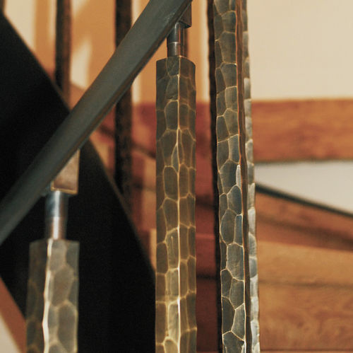 Profilé en bronze - BANISTERS 2 - Atelier Stefan Leo - pour garde-corps / sur mesure