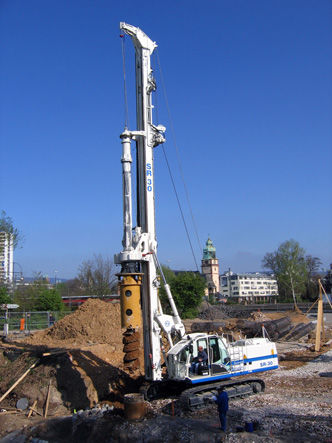Foreuse à moteur diesel - SR-30 - SOILMEC S.P.A. - rotative / fond de trou / pour chantier de construction