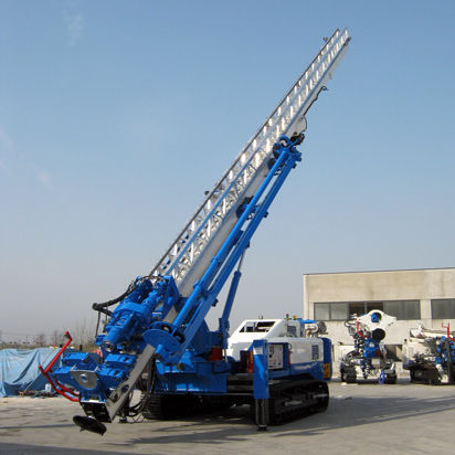 Foreuse à moteur diesel - SM-28  - SOILMEC S.P.A. - rotative / top hammer / pour chantier de construction