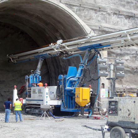 Foreuse à moteur diesel - ST-60  - SOILMEC S.P.A. - électrique / top hammer / fond de trou