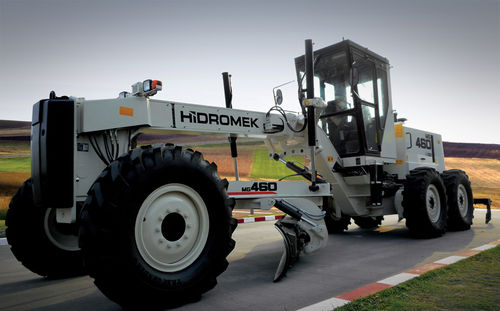 Niveleuse - HMK MG 460  - HIDROMEK