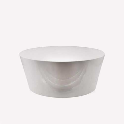 Table basse contemporaine - BRANCO - Aura London - en bois laqué / avec piètement en bois laqué / ronde