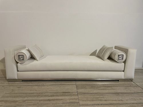 Banquette contemporaine - Signature - Fertini Casa - en tissu / en cuir / avec piètement en laiton poli