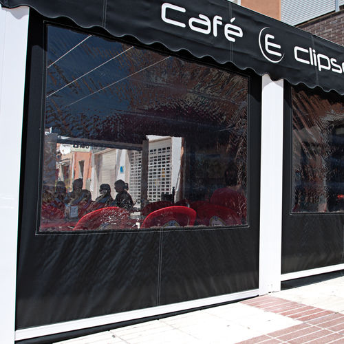 Store banne vertical - WINDBREAK - Persax - manuel / professionnel / noir
