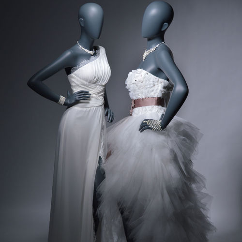 Mannequin de vitrine femme - ALINA - A2 MANNEQUIN - stylisé