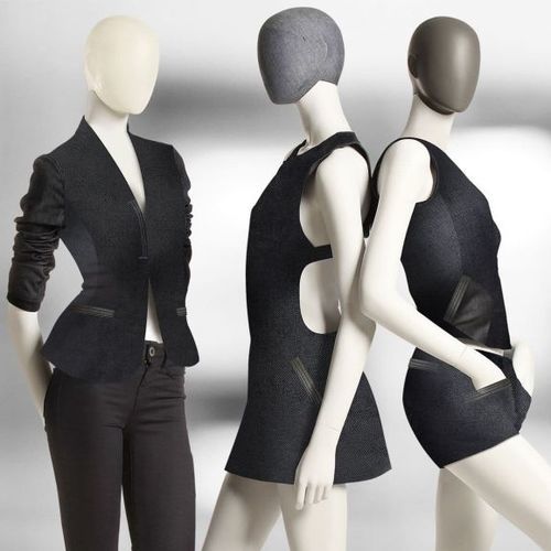 Mannequin de vitrine femme - 82 ABSOLUTE - WINDOW FRANCE - abstrait / en tissu / en bois