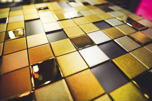 Panneau décoratif mural - TETRIS PANEL - PlusObject - en verre / brillant