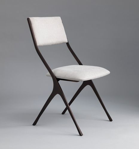 Chaise de salle à manger contemporaine - Vienna - TOM FAULKNER - d'intérieur / en tissu / en cuir