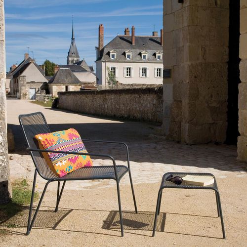 Chaise de jardin contemporaine - AMBROISE - Ezeis - d'extérieur / en acier / empilable