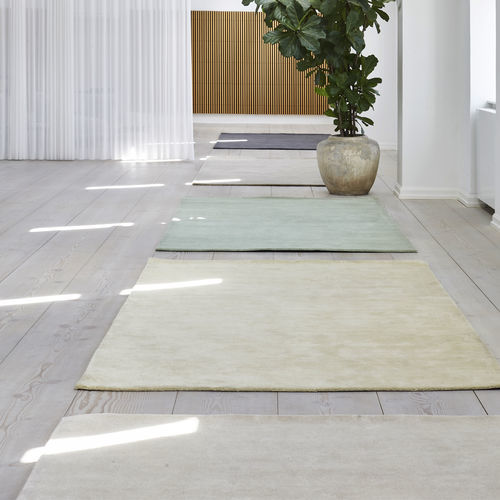 Tapis contemporain - RePeat - Massimo Copenhagen - uni / en plastique recyclé / en coton
