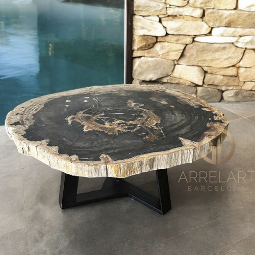 Table basse contemporaine - KAROL - ARRELART - en bois fossilisé / avec piètement en métal / ovale