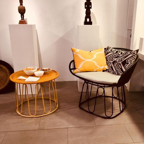 Fauteuil contemporain - CIRCO - ames - en acier / noir / jaune