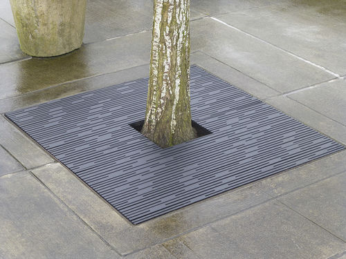Grille d'arbre carrée - RAIN - RNX48-48I99TGHP	 - IRON AGE DESIGNS - en fonte