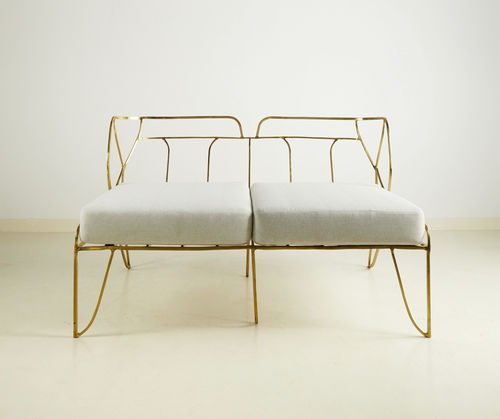 Canapé contemporain - LENA  - MASAYA - avec coussin amovible / blanc / avec piètement en laiton