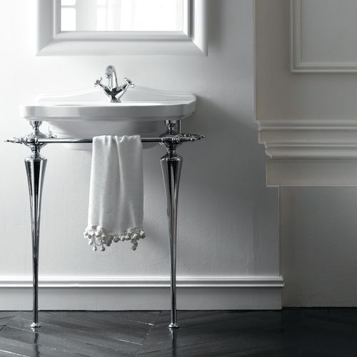 Vasque console - VOLDA - Albion Bath Co - en porcelaine / avec plan intégré / avec porte-serviettes intégré