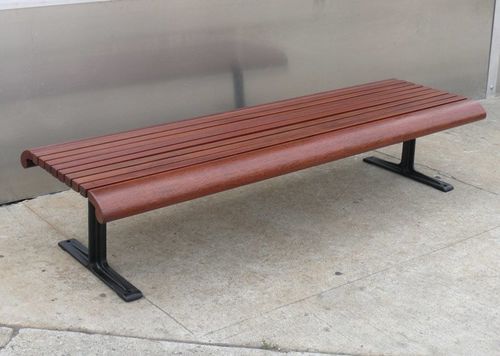 Banc public contemporain - PROMENADE - CANTERBURY DESIGNS - en bois de feuillus / en fonte / en fonte d'aluminium