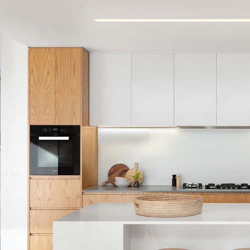 Profil éclairant en saillie - P017 - 9010 novantadieci - à LED / dimmable / modulaire