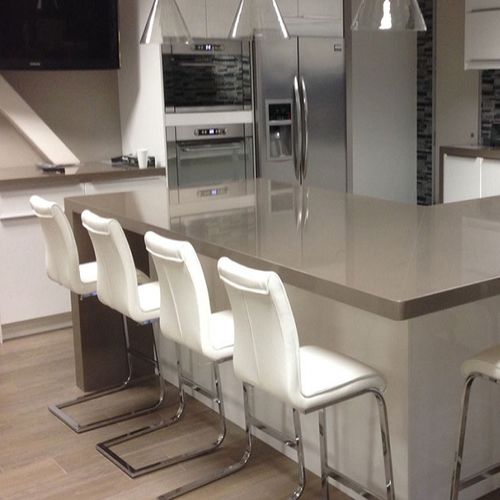 Plan de travail en pierre naturelle - TOLUCA SAND TS495 - Radianz - en quartz / en marbre / en granite