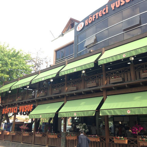 Store banne coffre - BY30 - BYART GROUP - motorisé / professionnel / de terrasse
