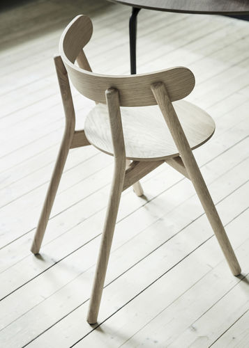 Chaise de salle à manger classique - OAKI - Northern - d'intérieur / en chêne / résidentielle