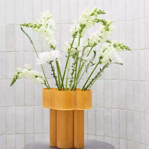 Vase contemporain - fab  - Northern - en verre soufflé / de table / jaune