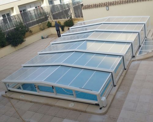 Abri de piscine bas - Petra 600 - planetabri - adossé / télescopique / en aluminium