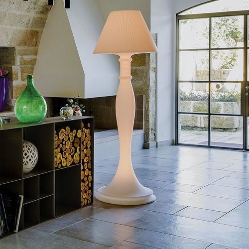Lampe sur pied - EVA - MONACIS - en polyéthylène / contemporaine / sans fil