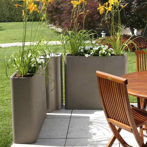 Jardinière en plastique - DIVIO - TeraPlast - rectangulaire / contemporaine / d'extérieur